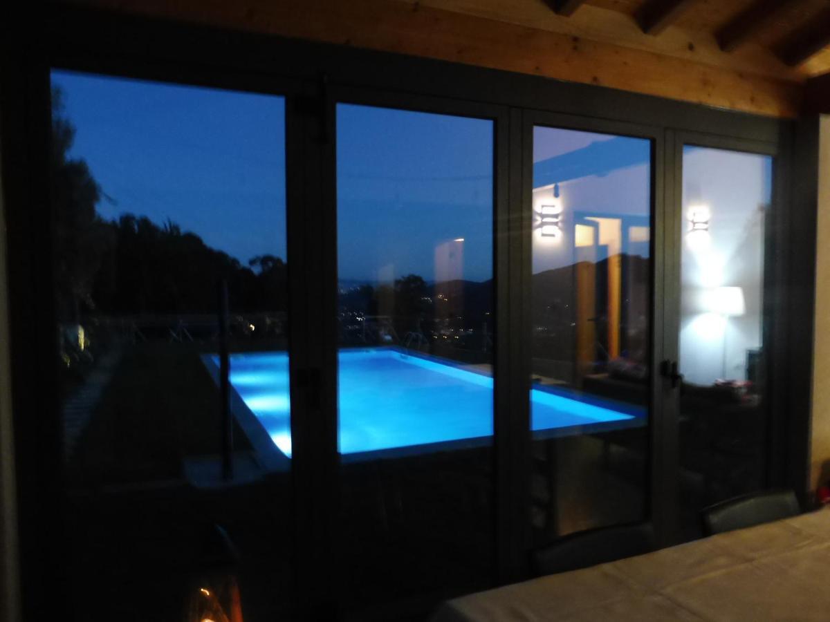 Villa The Pool House Longos Esterno foto